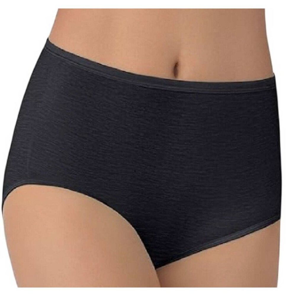 Vanity Fair Illumination Satin Trim Brief Size 10/3XL (11-AL)